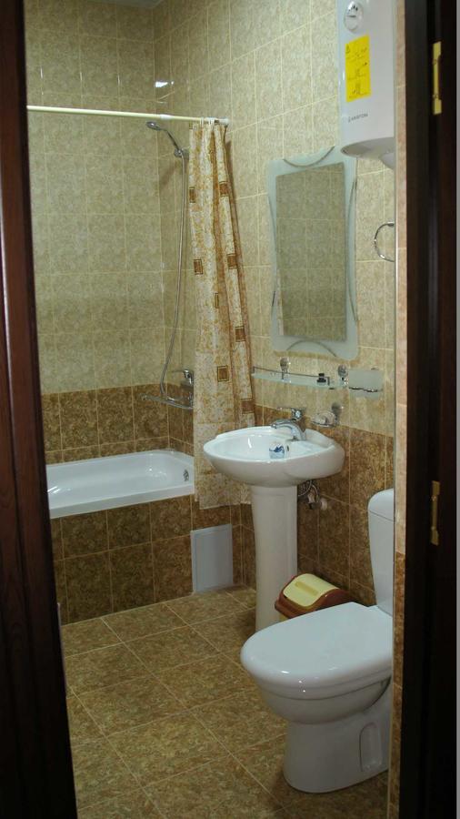 Daryo Hostel Бухара Экстерьер фото