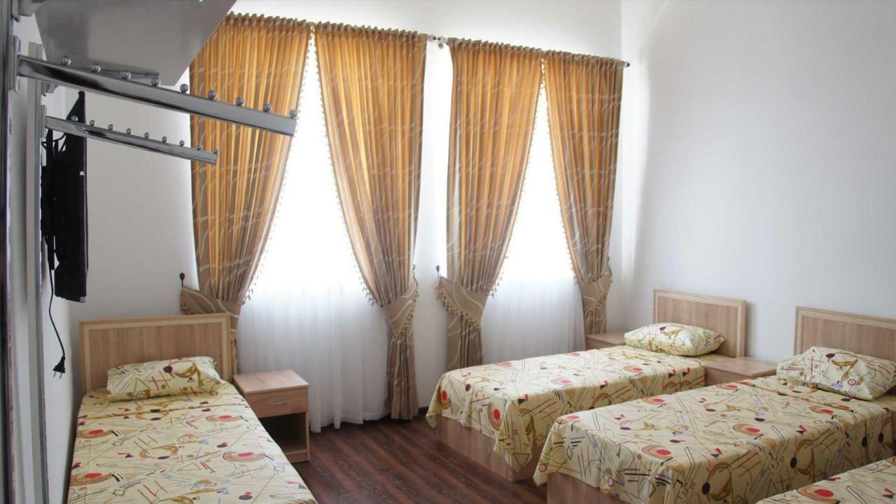Daryo Hostel Бухара Экстерьер фото